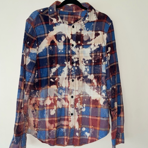 Distressed Multicolor Flannel - Picture 1 of 4